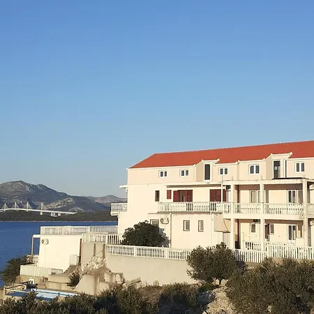 Apartament Pjestata 14440e *