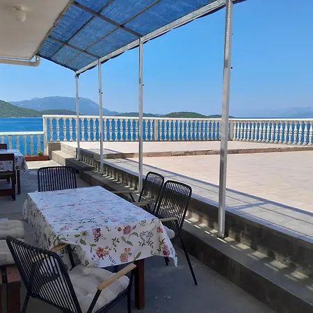 Apartman Pjestata 14440e *