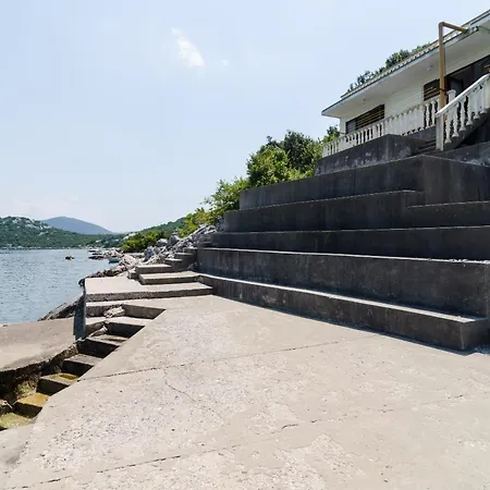 Apartman Pjestata 14440e *